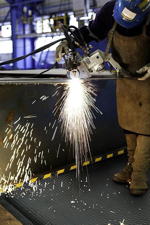 American Floor Mats Hog Heaven Premium 7/8" Black & Yellow Border 4' x 10' Nitrile Backed Anti-Fatigue Comfort Mat