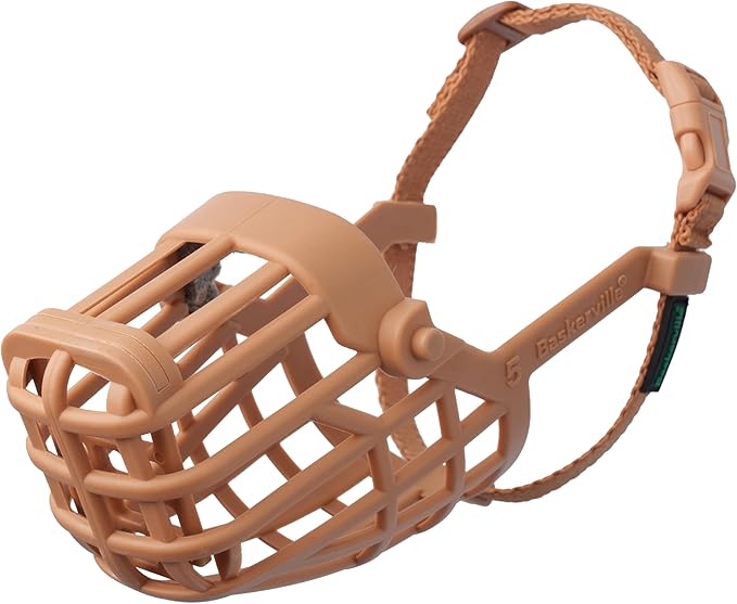 Baskerville Classic Basket Muzzle - Prevents Biting and Food Waste Scavenging, Ideal for Longer Nosed Dogs, Size 3, Length without mesh: 4.5 cm, length with mesh: 3.5 cm, circumference: 20 cm