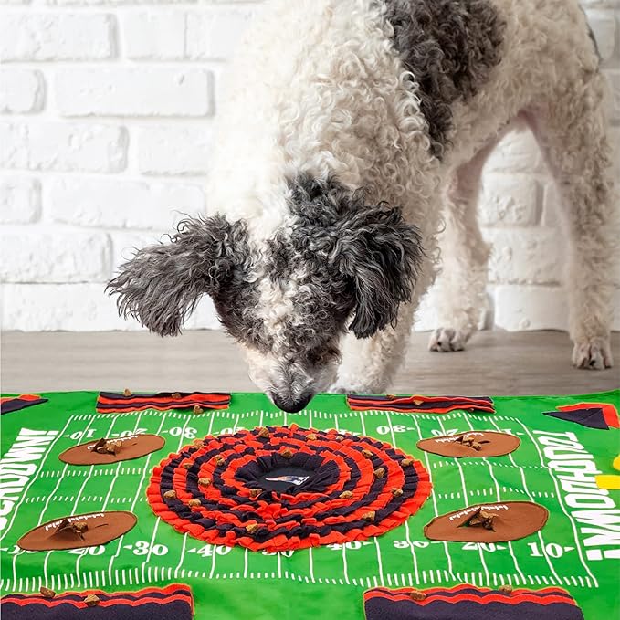 NFL New England Patriots Dog Snuffle Mat – Interactive Pet Slow Feeder, Football Field Design Food Puzzle Toy for Dogs & Cats, Foraging Activity Mat for Smarter Feeding