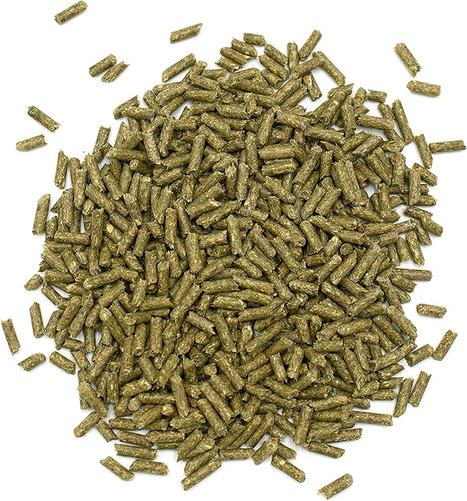 Oxbow Essentials Rabbit Food, Senior, Made with Oxbow Alfalfa for Rabbit, Vitamin & Mineral Rich Pet Pellets, Small Animal Pet Products, Bunny Food, Made in USA, High Fiber, 4 lb. Bag